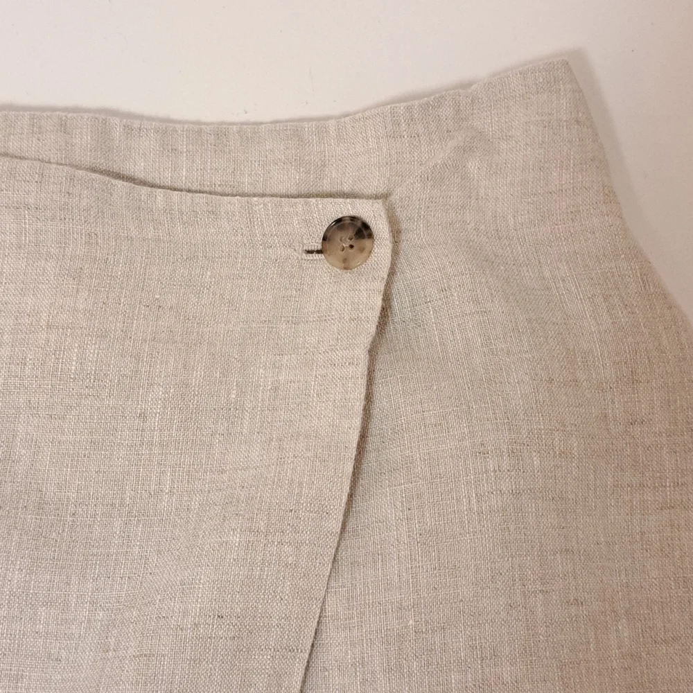 Banana Republic Linen Wrap Cream Mini Skirt Misses Size 4 - Picture 8 of 13
